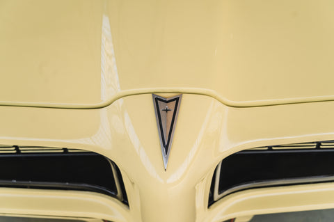 1968 Pontiac GTO - Mayfair Maize