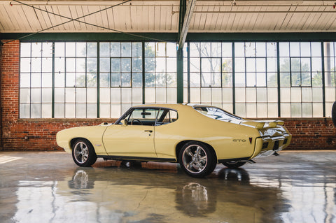 1968 Pontiac GTO - Mayfair Maize